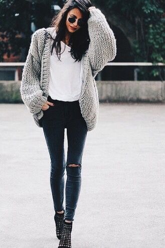 oversized-baggy-sweater