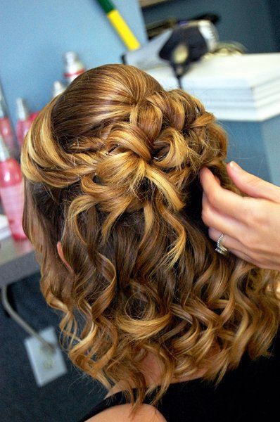 Half up hairstyle for proms and parties