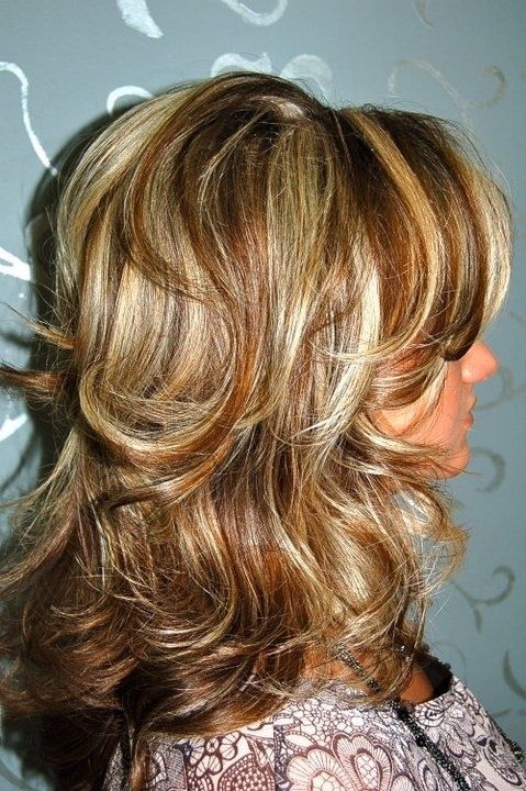Caramel and blonde highlights on layers
