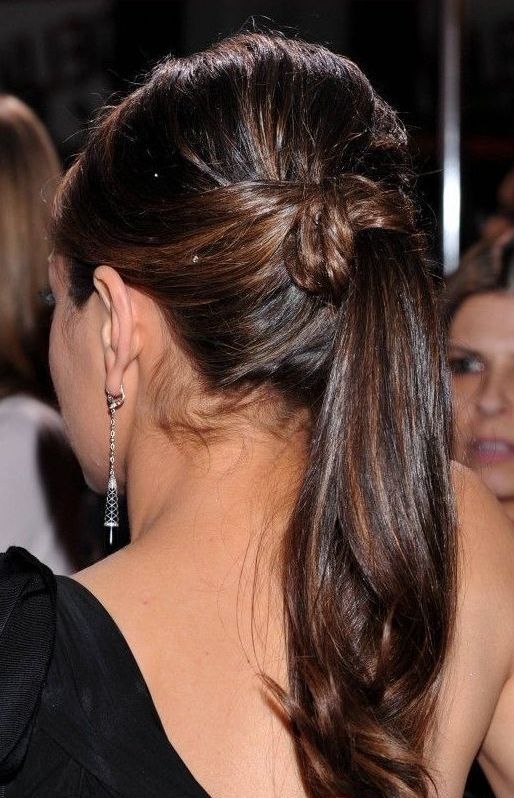 Classy ponytail with base wrap