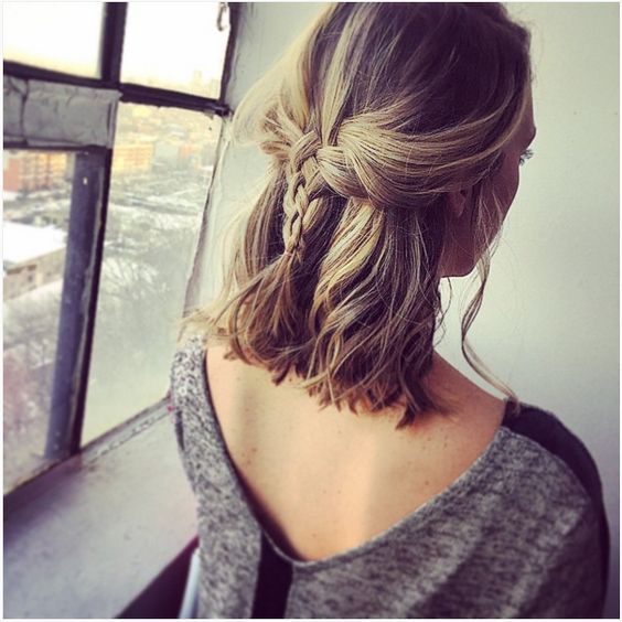 Cute middle braid on short hairs