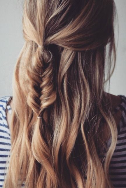 Middle fishbone plait for long hairs