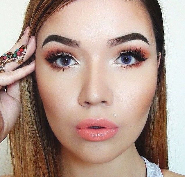 You cannot make the two brows match exactly