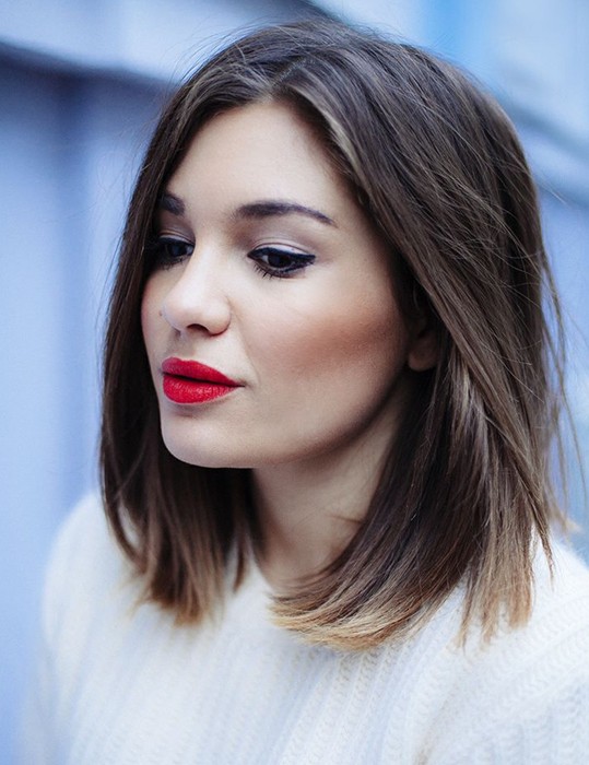 trendy-stacked-bob-winter-hairstyle