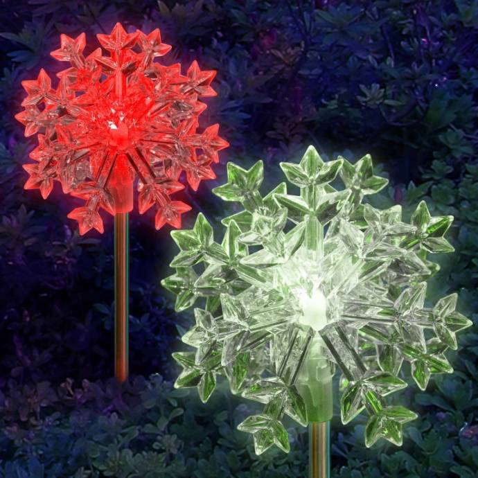 solar-snowflake-decoration-light