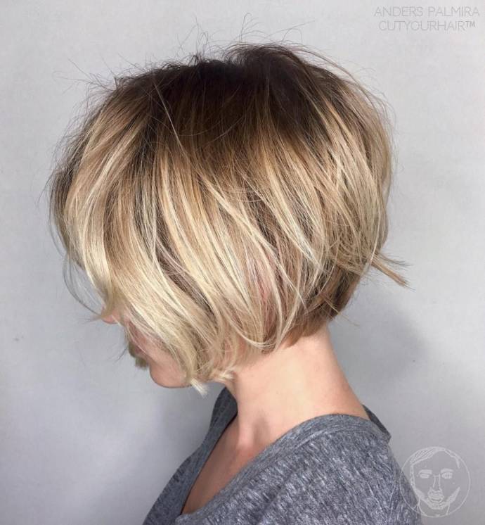Best short bob haircut with lowlights