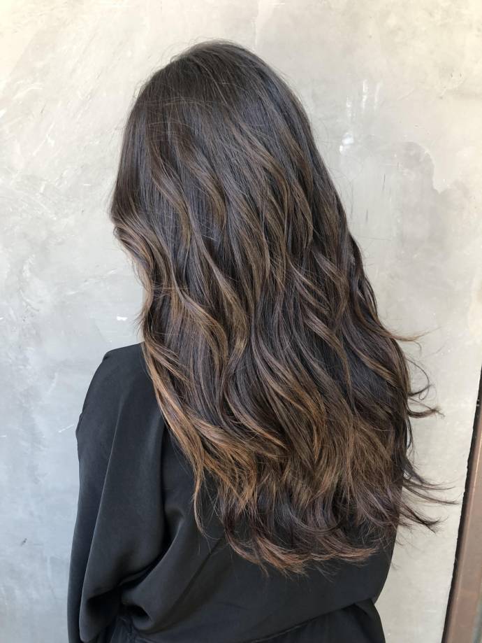 Natural hair color with highlight