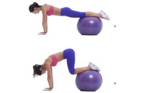 Knee tuck with exercise ball