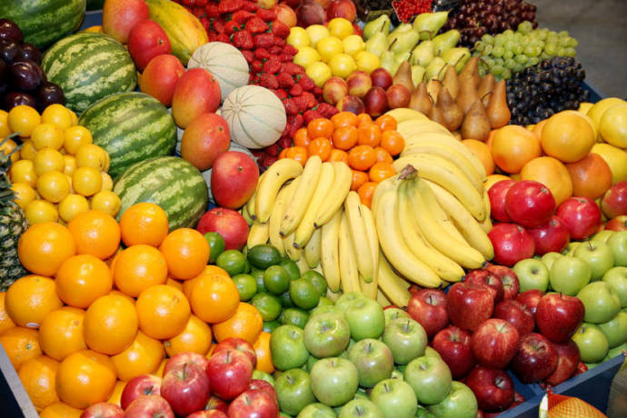Bank on fruits to stop unhealthy snacking